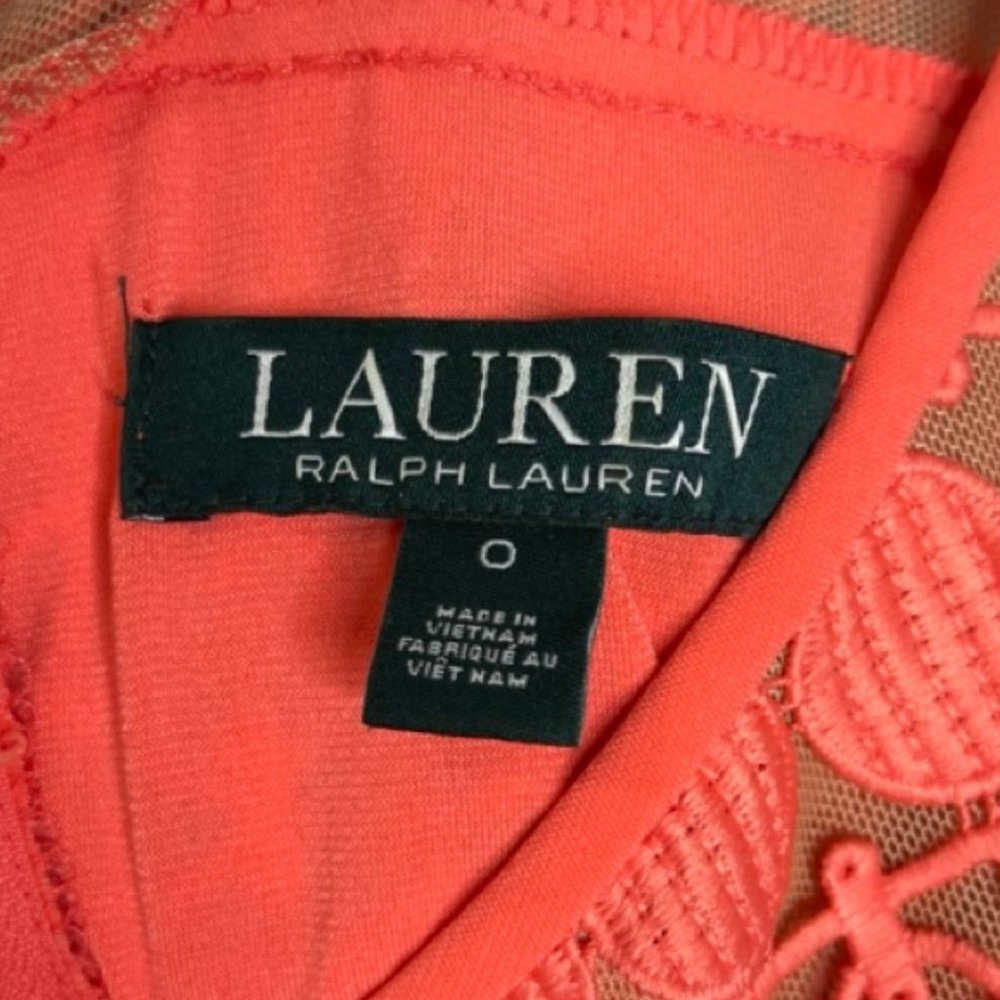 LAUREN RAPLH LAUREN | Sleeveless Coral Calla Lily Lace Mesh Dress | Size 0 - Picture 9 of 13
